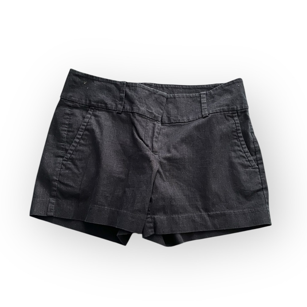 Ann Taylor blue signature shorts in excellent condition